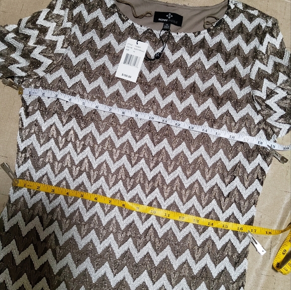 Ronni Nicole Taupe/Ivory/Gold Embroidered Chevron Print Sheath Dress Size 14 - Picture 5 of 9